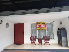 Rumah strategis