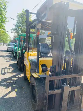 READY FORKLIFT CATERPILLAR 3 TON MAST TRILIFT SIAP KERJA
