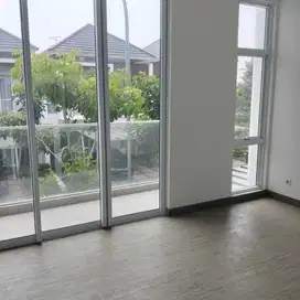 P 08.25 Disewakan Rumah 8x15 Riviera Puri Kosongan Ready Sept Min.2 th