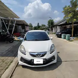 (Cash) Brio e 2014 kondisi istimewa