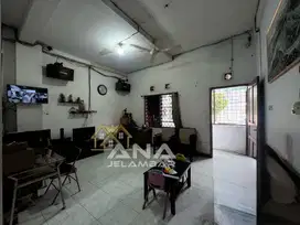 ANA RUMAH JARANG ADA UK 5X20M DI JELAMBAR