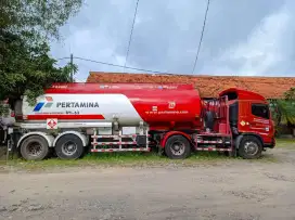 Truk Tangki BBM HINO - 260 TI Tangki 24 KL