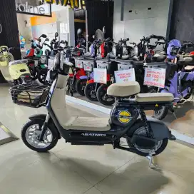 SEPEDA LISTRIK TERBARU DAN HARGA NEGO HINGGA DEAL