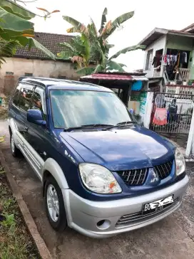 Kuda Grandia 2005 Bensin