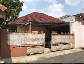 Rumah Utama plus 5unit kontrakan Cipinang Muara