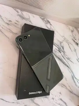 Samsung z flip 5 8/256GB sein