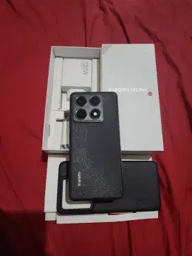 Jual hp bekas Xiaomi 14T pro 12/512 baru 3bulanan LikeNEW istimewa