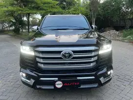 TOYOTA Land Cruiser 300 VXR 4x4 2024