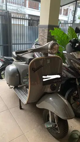 Jual vespa super 1974