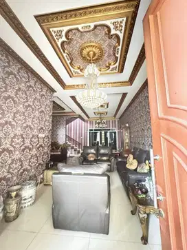 Rumah Modern Dan Semi Furnished Di Royal Residence Cakung