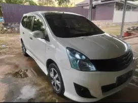 Grand Livina HWS 1.5 AT 2012