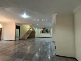 Rumah 2 Lantai Di Janur Indah Kelapa Gading Permai Jakarta Utara
