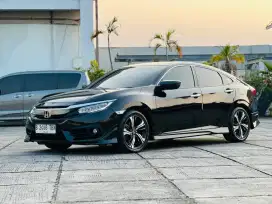 Honda Civic Turbo Es 1.5 AT (Pajak Panjang)