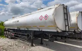 Tangki trailer BBM kapasitas 38 KL