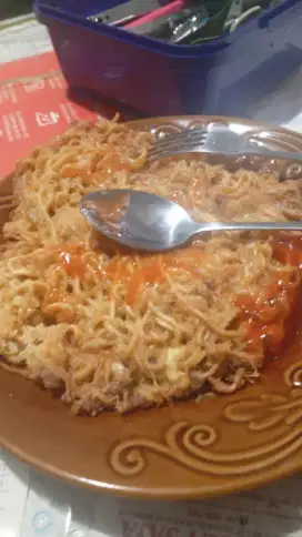 dicari cepat penjaga outlet makanan-minuman