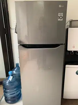 kulkas LG inverter 2 pintu