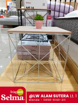 Hito storage table white