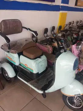 Sepeda listrik Roda 3