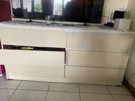 Drawer/laci/meja tv