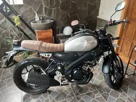 DIJUAL YAMAHA XSR155 TAHUN 2020 KM 17.000 PAJAK HIDUP