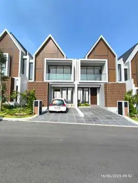JUAL Rumah Iregullar Luas Tanahnya Cluster Pinewood Summarecon Bogor