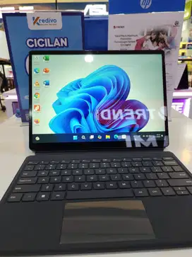 Advan Evo X 13 – Laptop 13 Inci, Performa Ngebut,