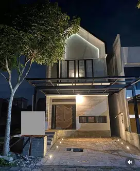 Selangkah dari Gwalk & Golf Rumah Crystal Golf, Citraland Surabaya