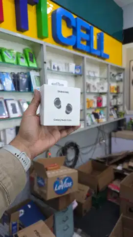SAMSUNG BUDS CORE (BARU)
