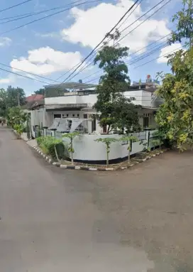 Rumah Luas Hoek Baru Renov Dalam Komplek Antapani Kota Bandung