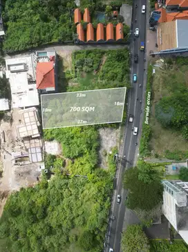 Tanah 7 Are Jalan Raya Uluwatu, Jimbaran