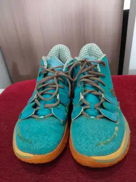 Sepatu_Second Size 42