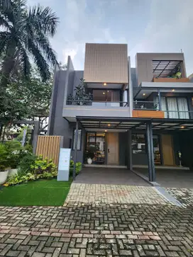 Rumah 2 Lantai free DP di BSD City