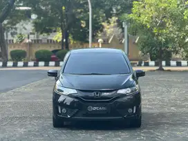 JAZZ RS BLACK TOP LIMITED 2016 AUTOMATIC LOW KM