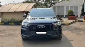 Km19 rb audi q7 tfsi quattro 2022 hitam