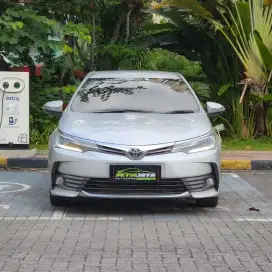 COROLA ALTIS 2017 SILVER 1.8