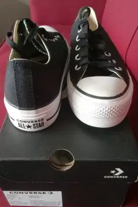 CONVERSE CHUCK TYLOR ALL STAR LIFT
