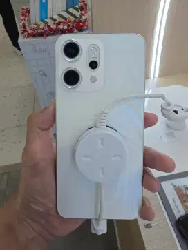 Oppo Reno 14 Pro 5G cuma 1.200.000