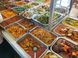 DICARI TUKANG MASAK WARTEG UNTUK WILAYAH KALIMANTAN SELATAN