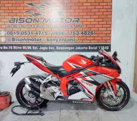KM ANTIK! HONDA CBR 250 RR ABS SE HRT 2 SYLINDER TAHUN 2017 NIK 2016