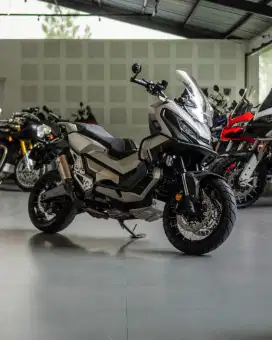 Honda X-ADV 750 DCT Silver 2019