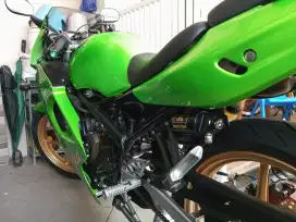 Dijual Ninja RR full acecories thn 2008