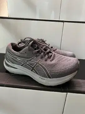Sepatu lari ASICS GEL KAYANO 29