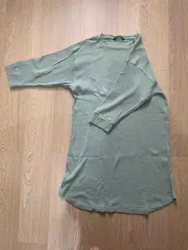 Tunik warna sage