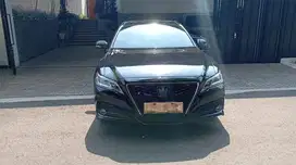 Toyota Crown 2.5 Hybrid