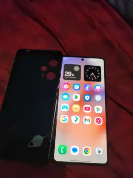 Poco F5 8/256..