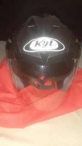 Helm kyt ori abu2 metalic
