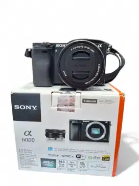 SONY A6000 E PZ 16-50 mm f3.5-5.6 OsS Power Zoom Lens