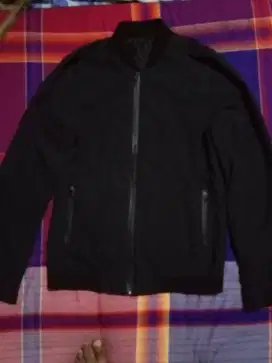 Jaket merk prada ori