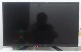 Tv analog sharp 24inch