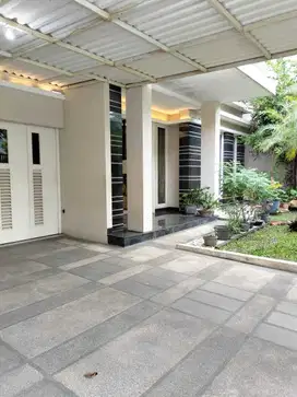 Rumah Bagus Furnished di Graha Famili Siap Huni